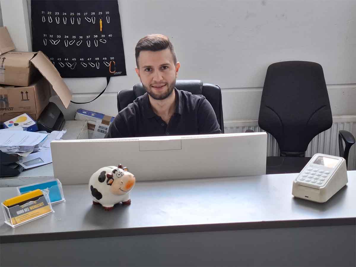 Inhaber Khalil Horo – Horo Kfz-Werkstatt in Voerde